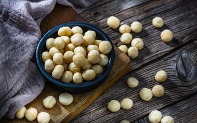 保护大脑年轻态记住这4招，常吃健脑食物如夏威夷果