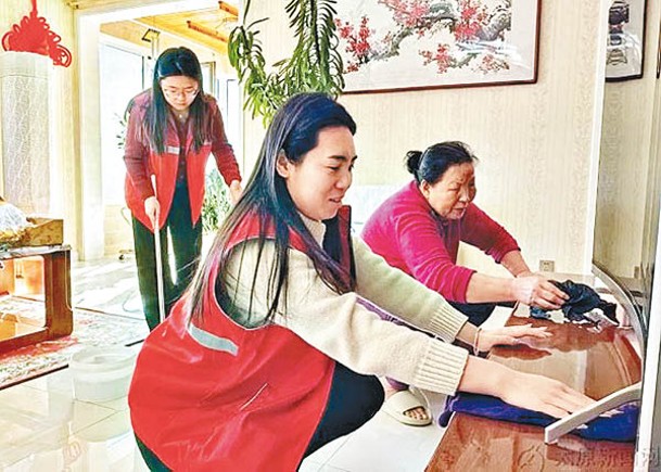 “家门口”的服务升级：城乡家庭一站式服务成新蓝海，数字赋能下“人的温度”成核心竞争力